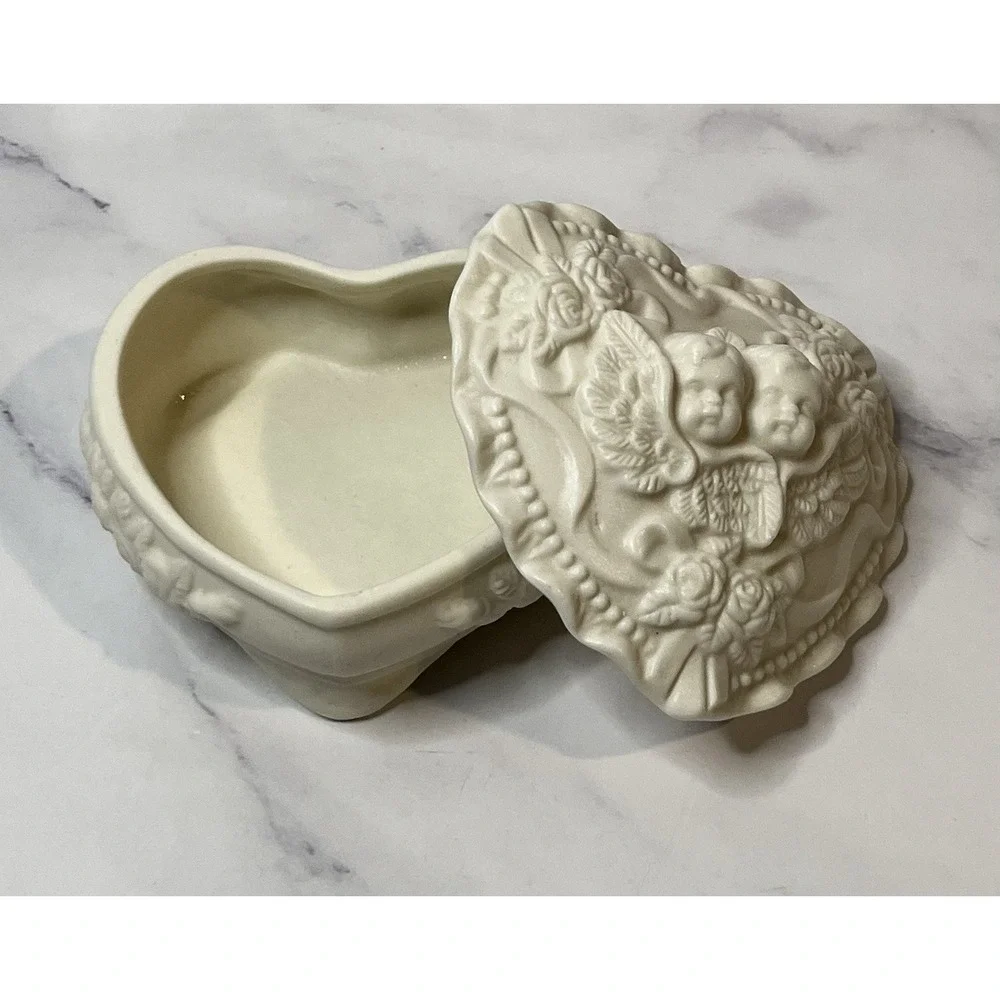 Vintage White Porcelain Bisque Cherub Angel Heart Roses Trinket Vanity Box